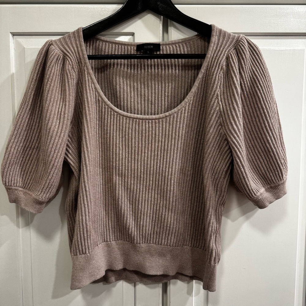 J. Crew Mauve Ribbed Knit Sweater. Cotton Cashmere Blend. Bubble sleeve- Large